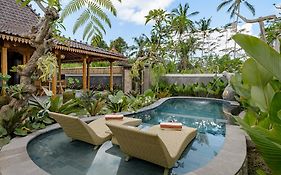 Ratni Ubud Villa