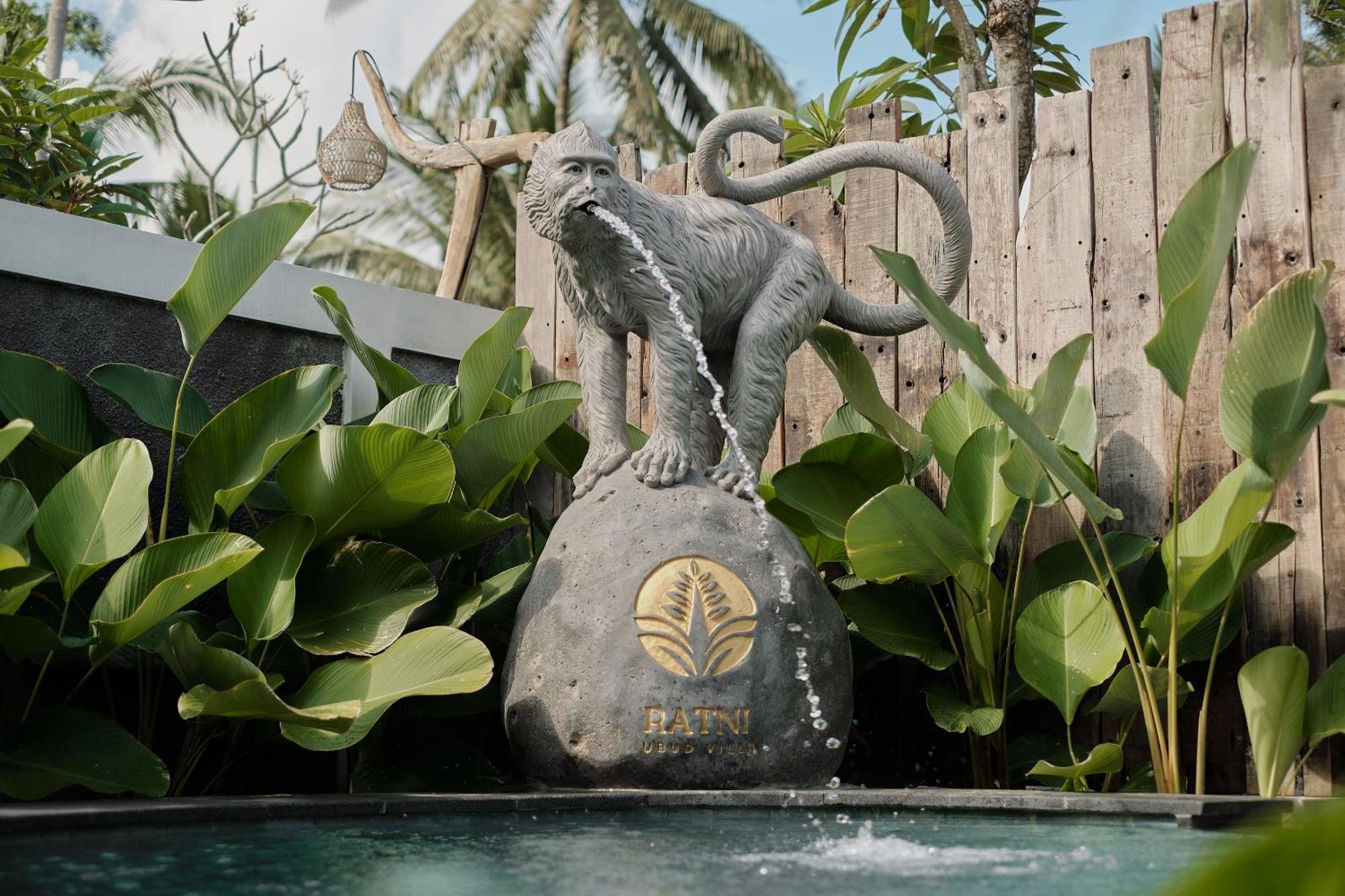 Ratni Ubud Villa Exterior foto